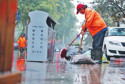 垃圾房清理视频